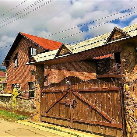 Hammam Spa Villa DAROSO Kosiv Esterno foto