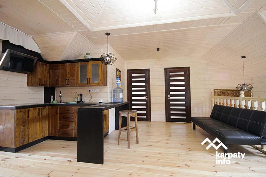 Hammam Spa Villa DAROSO Kosiv Esterno foto