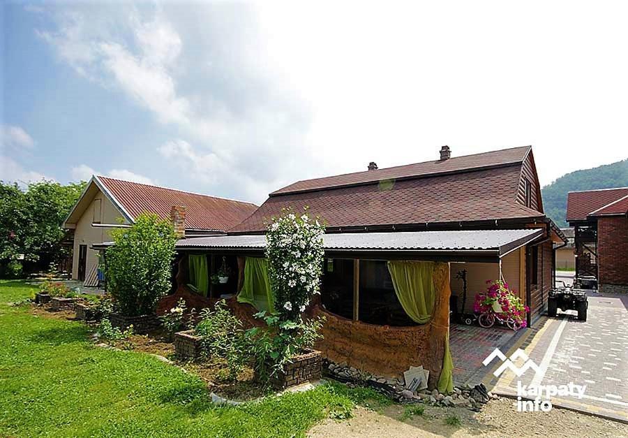 Hammam Spa Villa DAROSO Kosiv Esterno foto